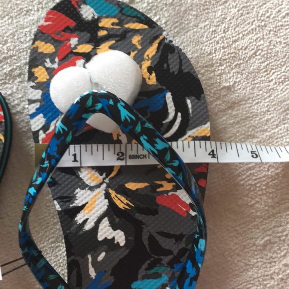🆕 NWT Vera Bradley Flip Flops - Splash Floral - Picture 5 of 6